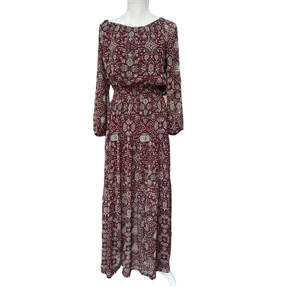 Abercrombie & Fitch Boho Long Sleeve Floaty Maxi Dress with Floral Print Size: S